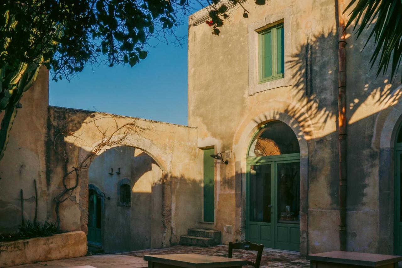 Relais Terre Di Romanello Villa Noto Exterior foto